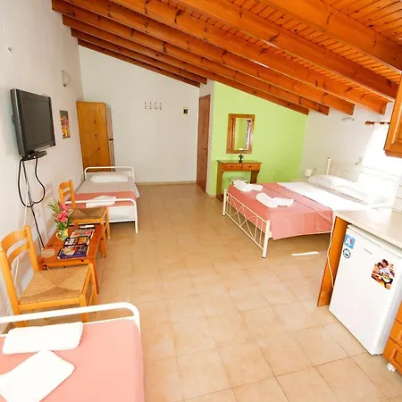 Hector's Apartment Agios Georgios (Corfu)